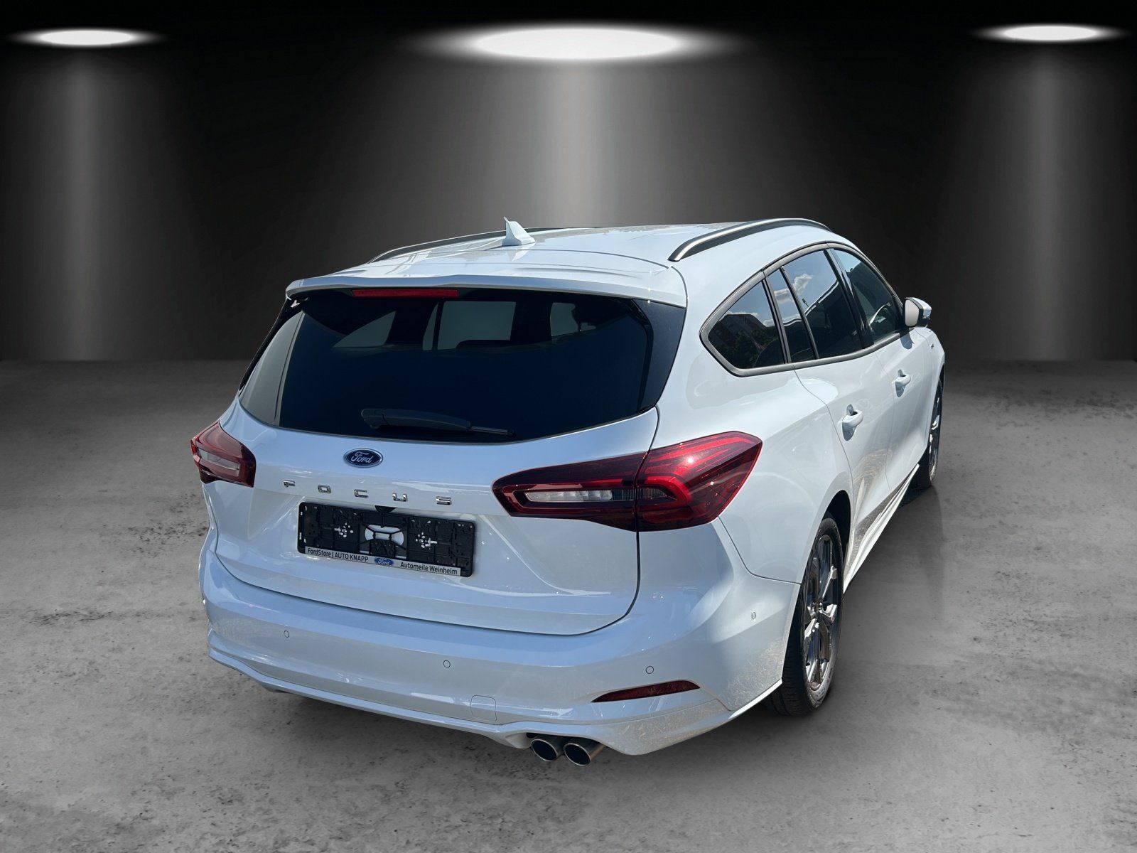 Fahrzeugabbildung Ford Focus Turnier 1,0 Ecoboost ST-Line