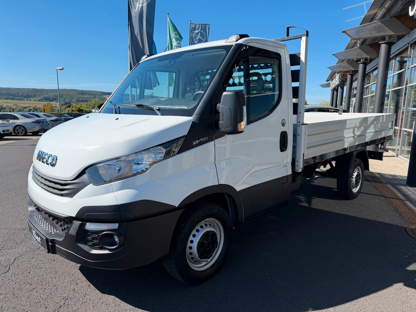 Fahrzeugabbildung Iveco Daily 35 S 14 Henschel 3-S-Kipper Klima 3450mm