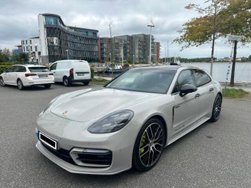 Porsche Panamera - 2