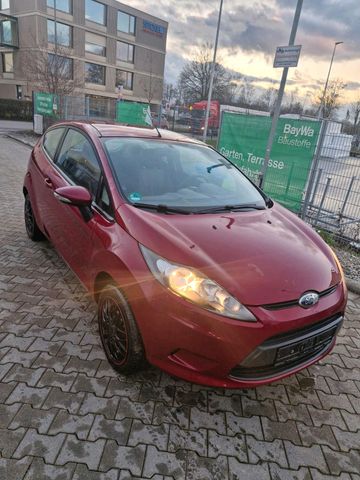 Ford Fiesta (TÜV NEU)