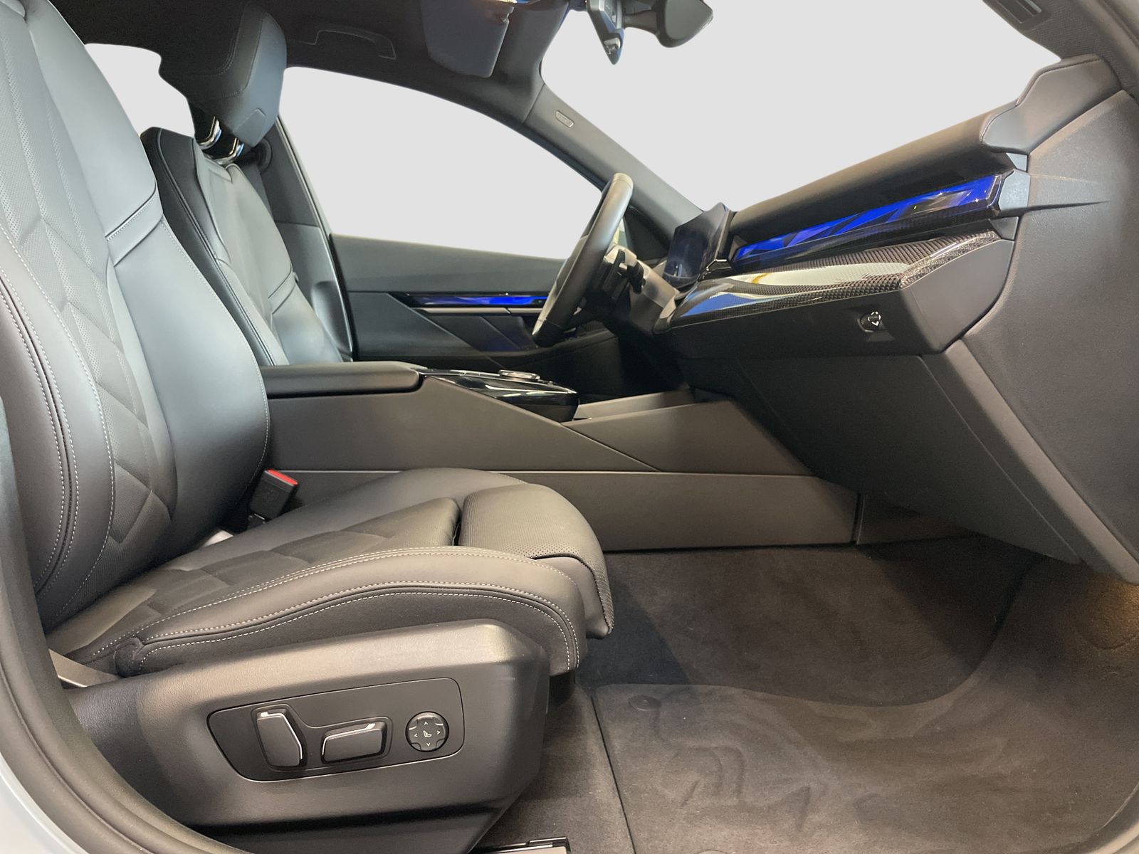 BMW 520 - Bild 11