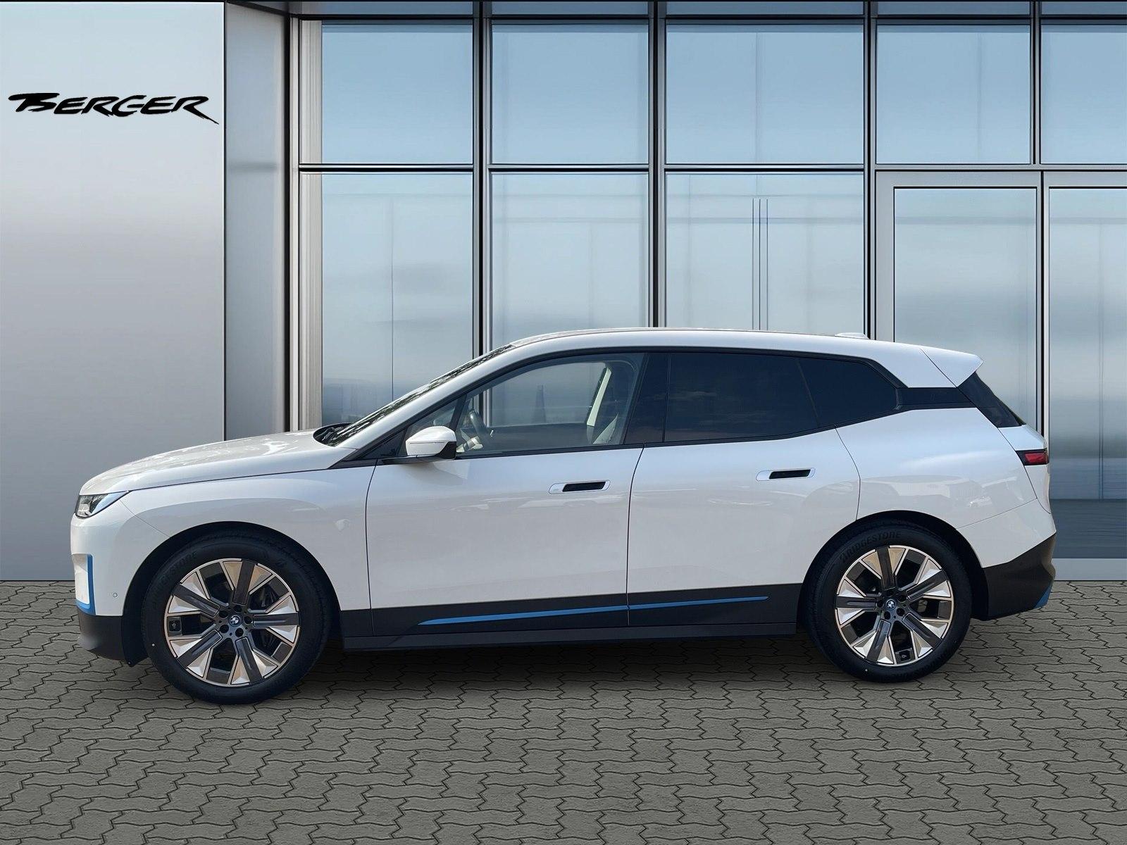 BMW iX xDrive50  Head-Up DAB Aktivlenkung Shz