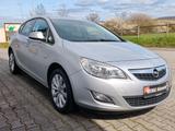 Opel Astra J Lim. 150 Jahre Opel, 1Hd, PDC, TÜV Neu - Opel Astra: 150 Jahre