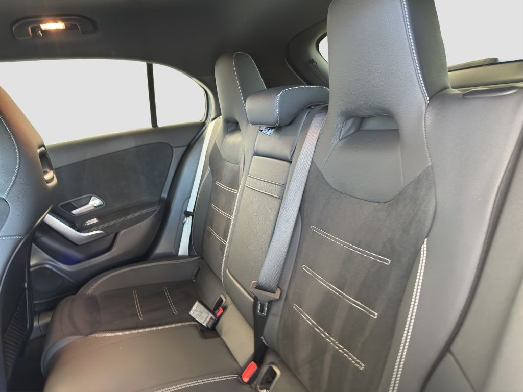 Fahrzeugabbildung Mercedes-Benz A 200 AMG Line*Night Paket*Kamera*KEYLESS-GO