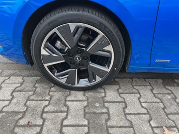 Opel Astra Electric GS 115kW HeadUp Display 360° Rkam