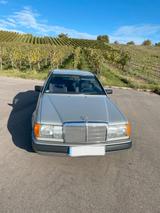 Mercedes-Benz 300 CE Youngtimer - Mercedes-Benz Coupé aus dem Jahr 1988