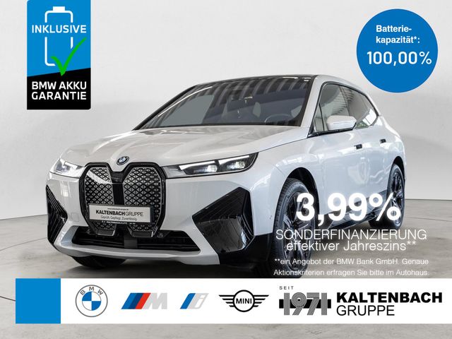 BMW iX xDrive 40 Sport PANO AHK HUD 360° LED ACC H/K
