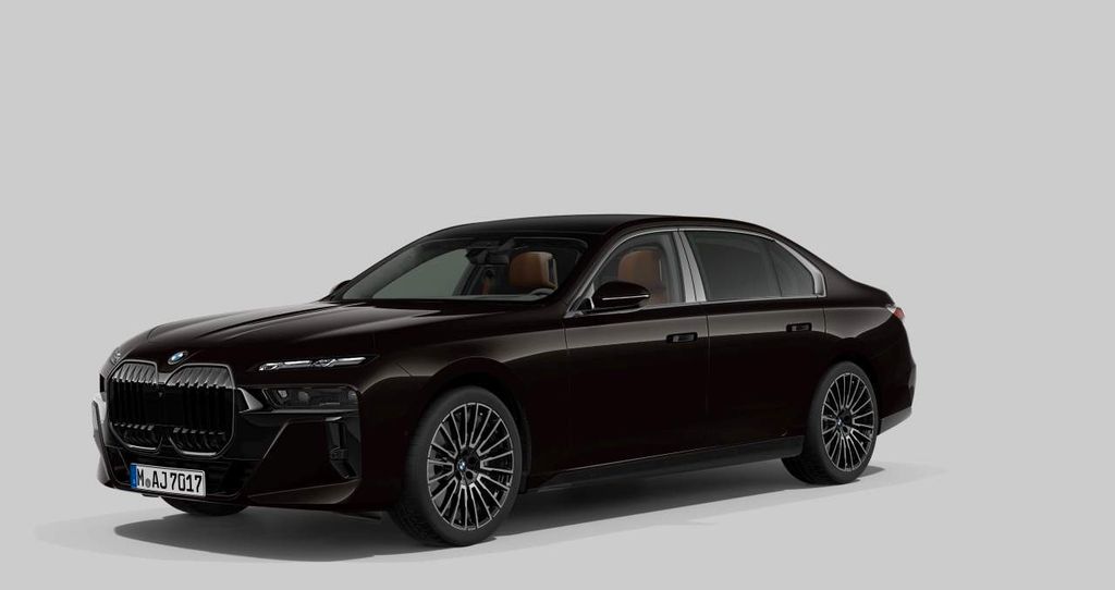 BMW 740