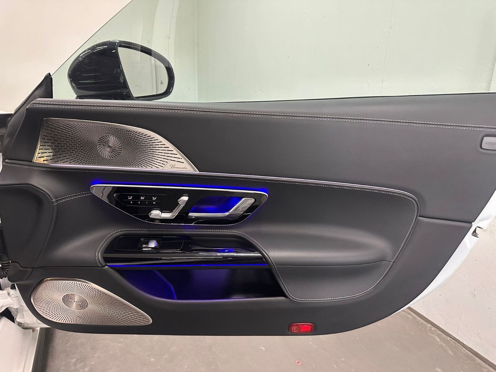Fahrzeugabbildung Mercedes-Benz SL 63 4MATIC+ *AERODYNAMIK*HEADUP*BURMESTER*