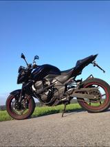 Kawasaki Z750  Garagenfahrzeug - KAWASAKI VON 501 BIS 750 CCM