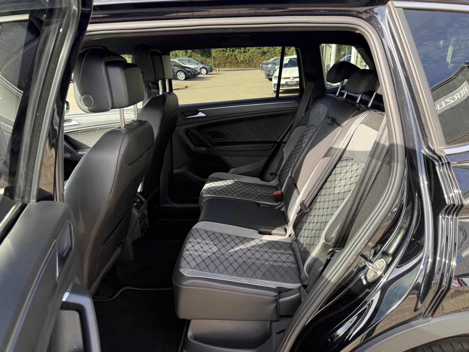 Volkswagen Tiguan Allspace R-Line 4Motion,AHK,Virtual,Kessy, миниатюра 22