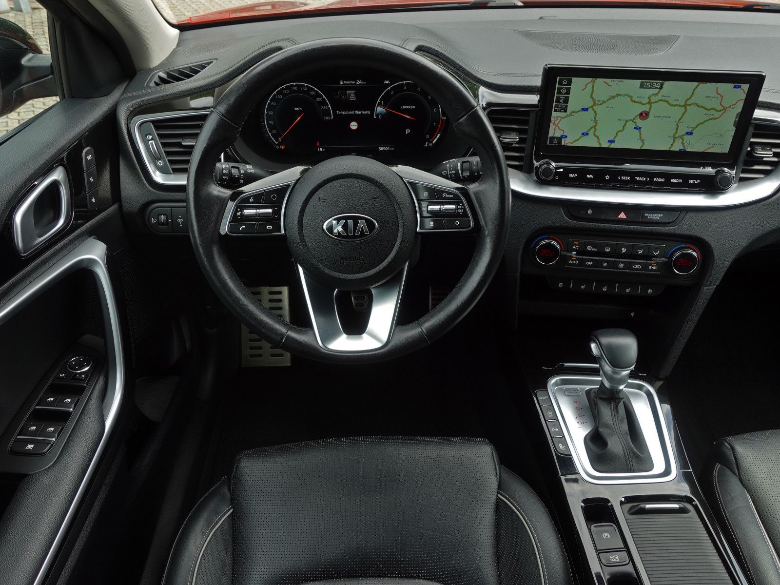 Fahrzeugabbildung Kia XCeed 1.6 T-GDI DCT Platinum Edition JBL Pano...