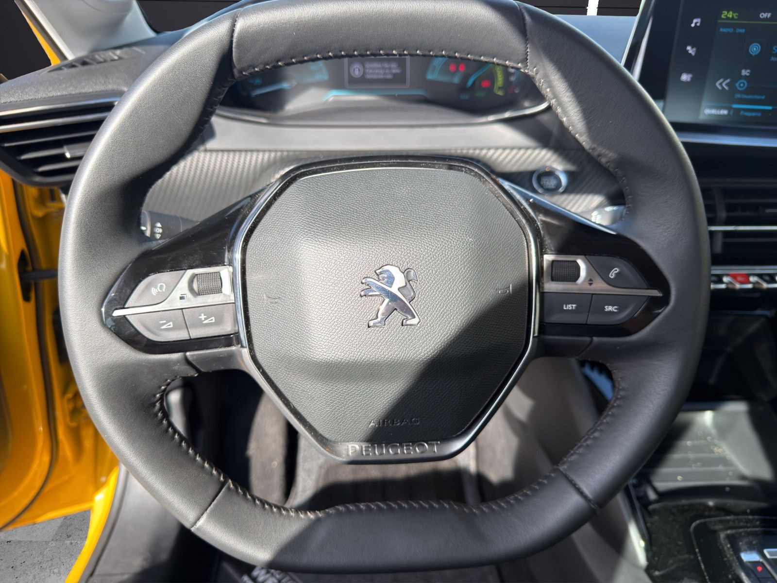 Fahrzeugabbildung Peugeot 208 e- Active/Keyless Go/Apple Carplay/Shz/DAB+