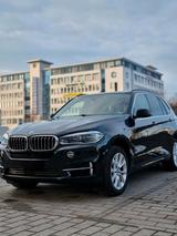 BMW X5, 3.0D, 258 PS - BMW X5: 2.0
