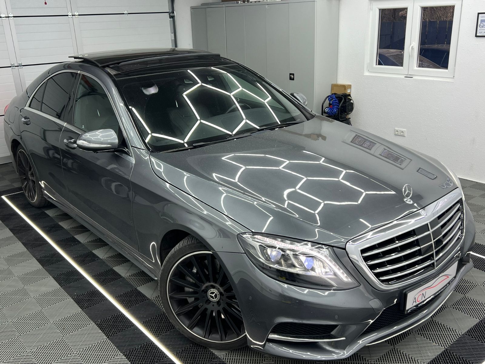 Fahrzeugabbildung Mercedes-Benz S 350 Lim. AMG-LINE/DISTRONIC/LED/PANO/360*/AMBI
