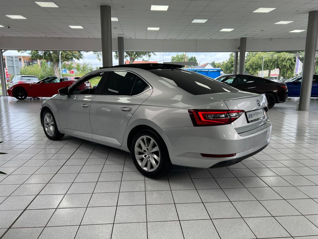 Skoda Superb 2.0 TDI Style Pano*Memory*KAM*NAV*CarPlay