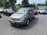 Volkswagen Golf Plus V Tour PDC Sitzheizung Tempomat - Volkswagen Golf: V Tour