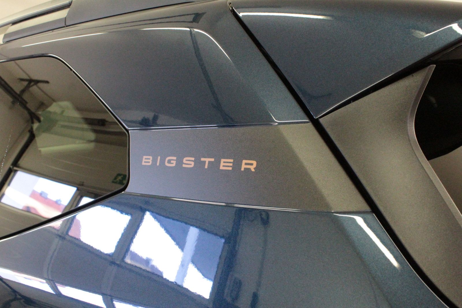 Fahrzeugabbildung Dacia Bigster mild hybrid 140 Extreme *Winter+*City*