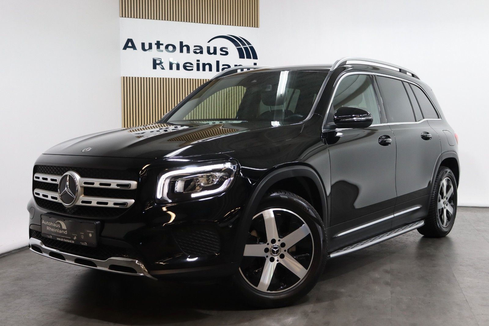 MERCEDES-BENZ GLB 220d Progressive*LEDER*NAVI*KAMERA*LED