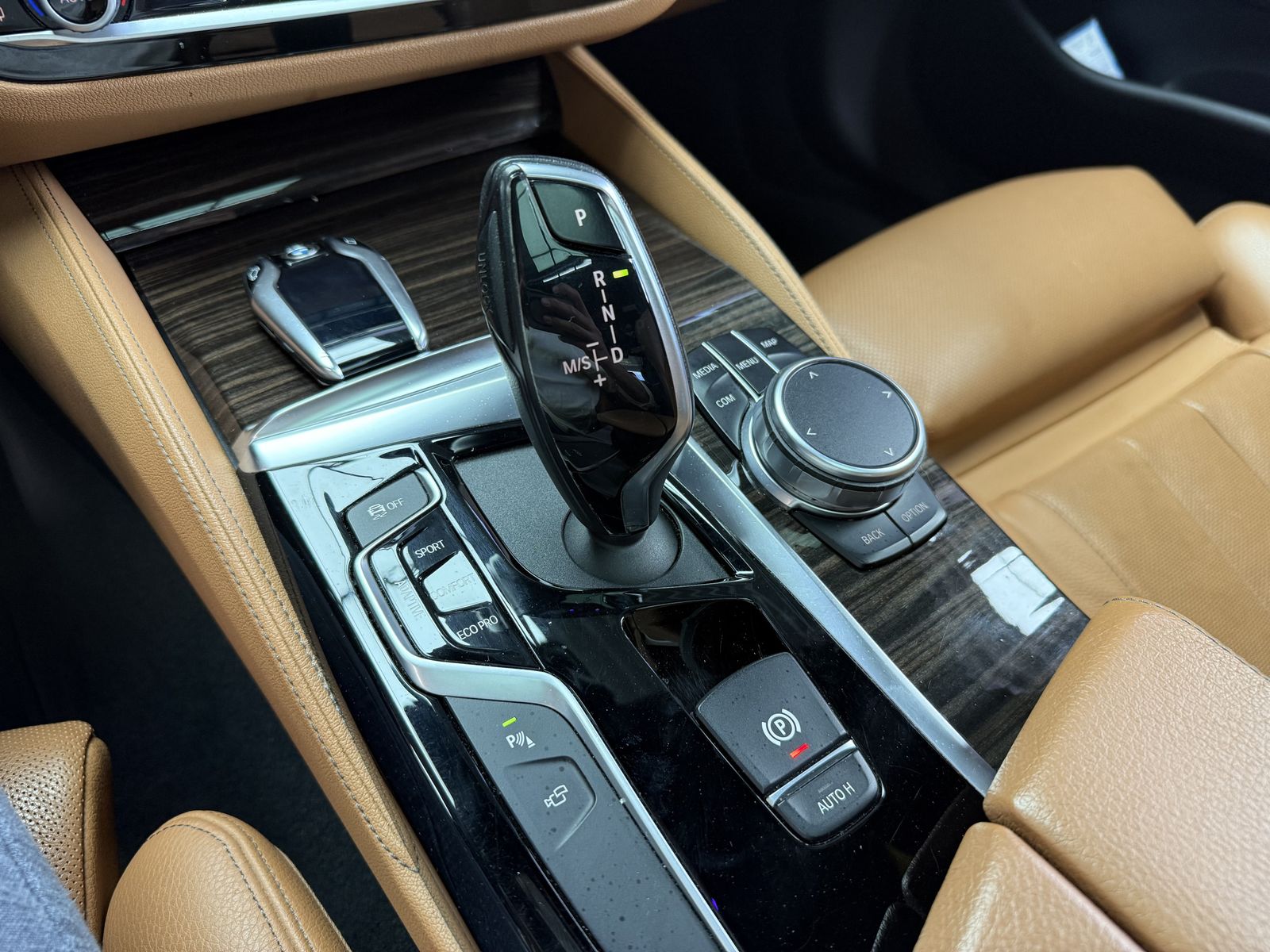 BMW 540 i M Sport/AHK/HUD/360°/Pano/Memory/Totwinkel foto 25