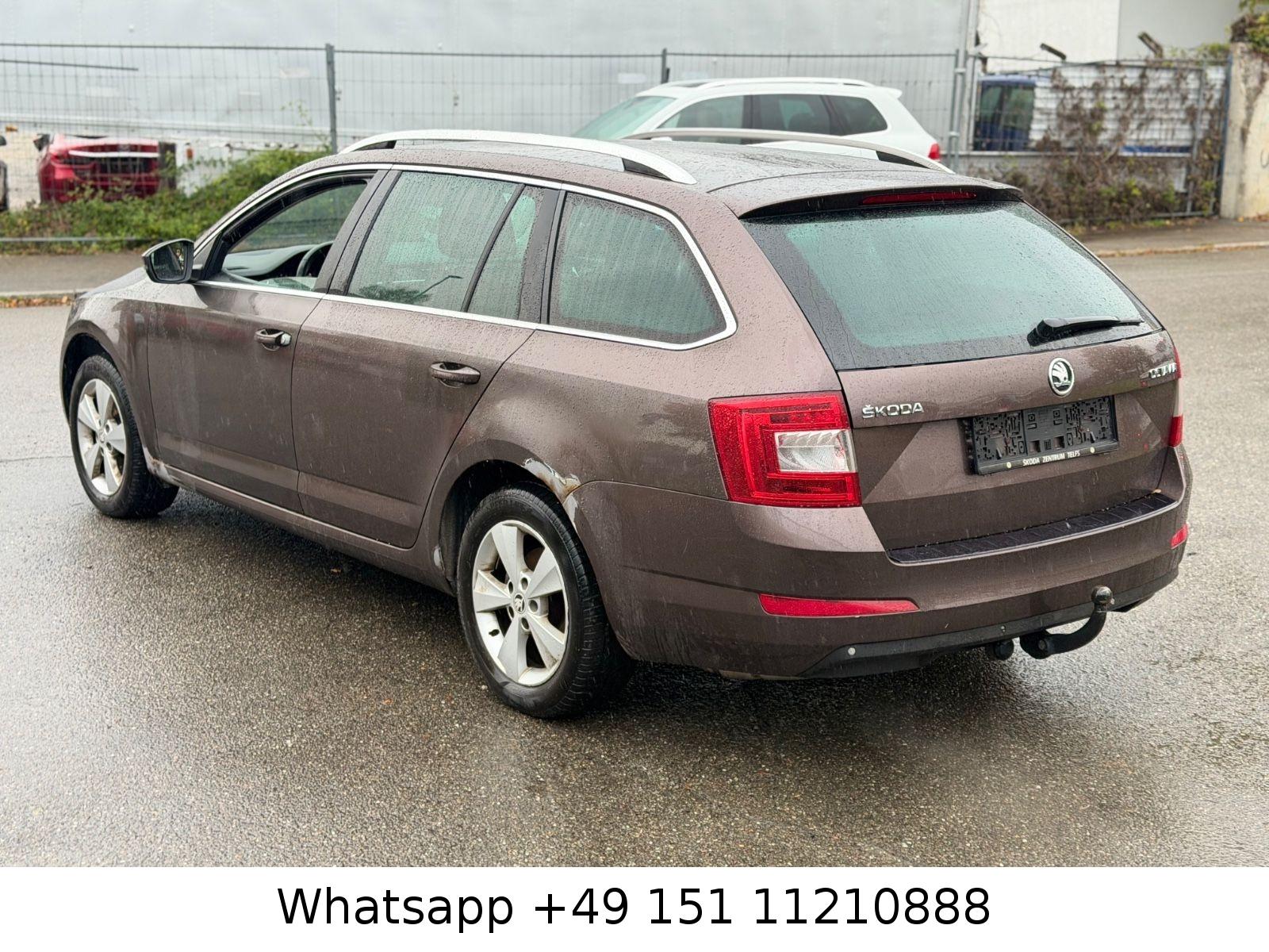 Skoda Octavia 2013 — interior