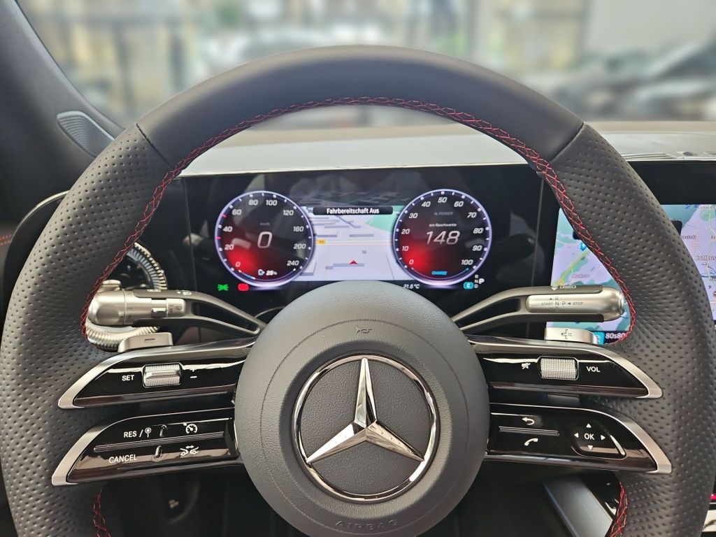 Fahrzeugabbildung Mercedes-Benz GLB 250+ mit EQ Technologie +AHK+DynLicht+Pano+