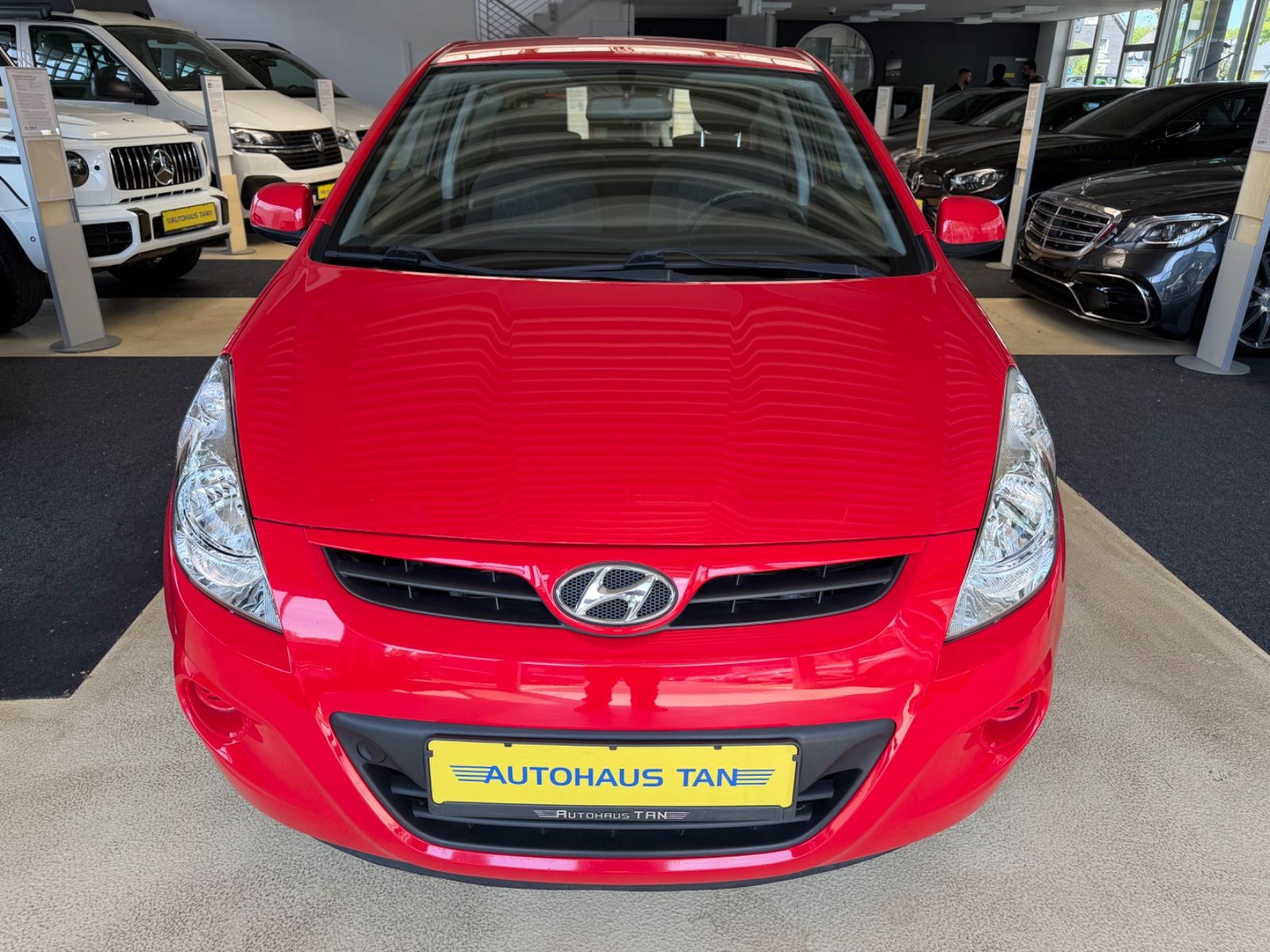 Fahrzeugabbildung Hyundai i20 Edition +