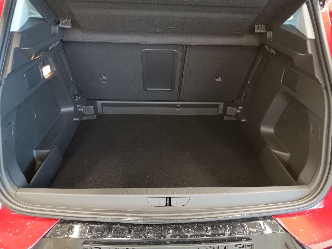 Fahrzeugabbildung Opel Grandland 1.2 Turbo GS Automatik