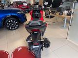 Honda ADV 350 Modell 2025 - HONDA AUTOMATIK