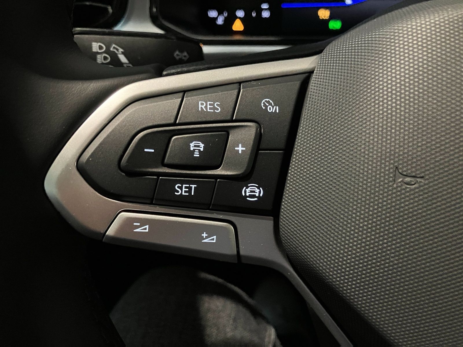 Fahrzeugabbildung Volkswagen T-Roc Life