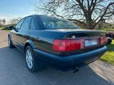 Audi 100 S4 - Audi S4 mit Benzin-Antrieb: Limousine