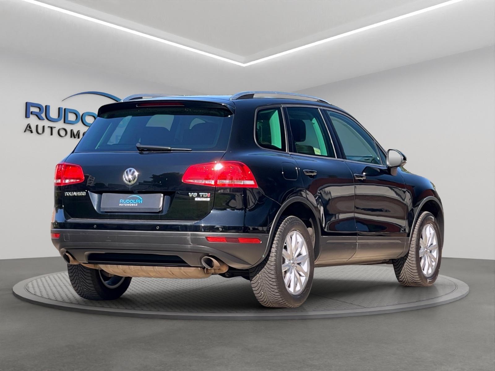Volkswagen TOUAREG V6 TDI 4 MOTION LEDER PANORA SCHECKHEFT