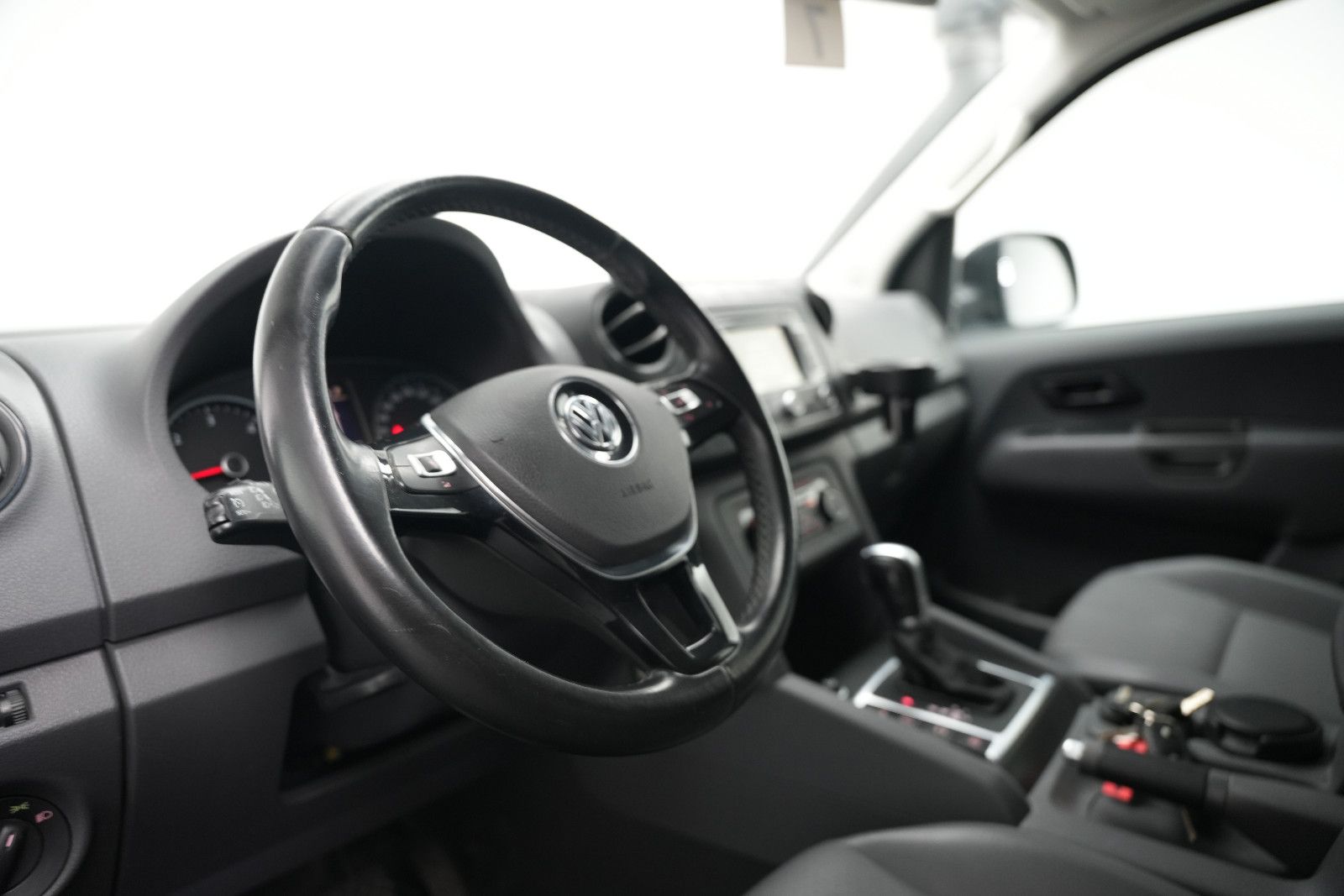 Fahrzeugabbildung Volkswagen Amarok DoubleCab/NAVI/KAMERA/AUTOM/LEDER
