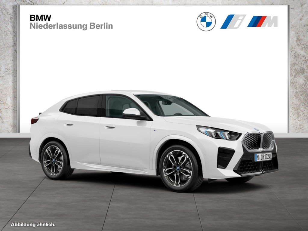 BMW iX2 - Bild 9