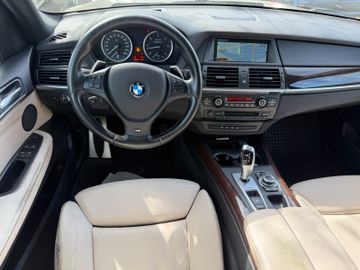BMW X5 M50 - 12