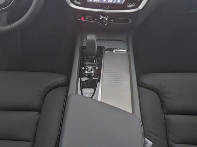 Volvo V60 B4 Leder ACC BLIS 360kam DAB Harman Sitz Mem foto 6