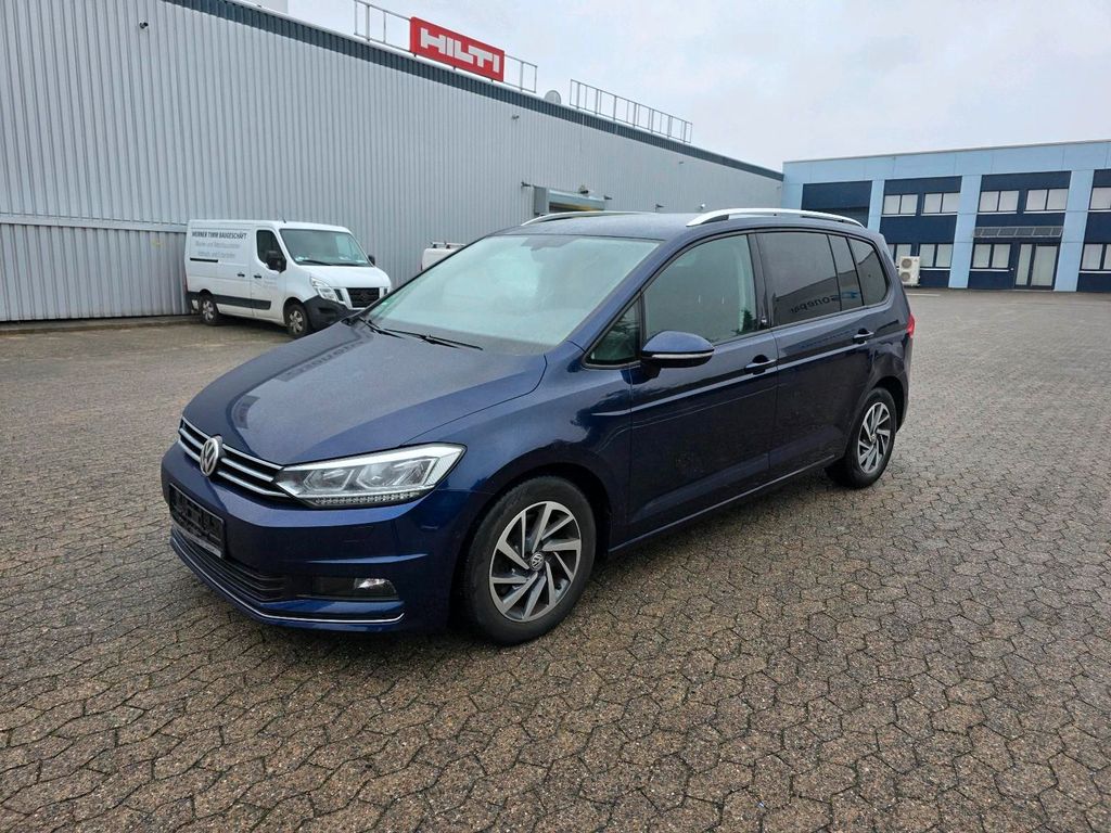 Image of Volkswagen Touran