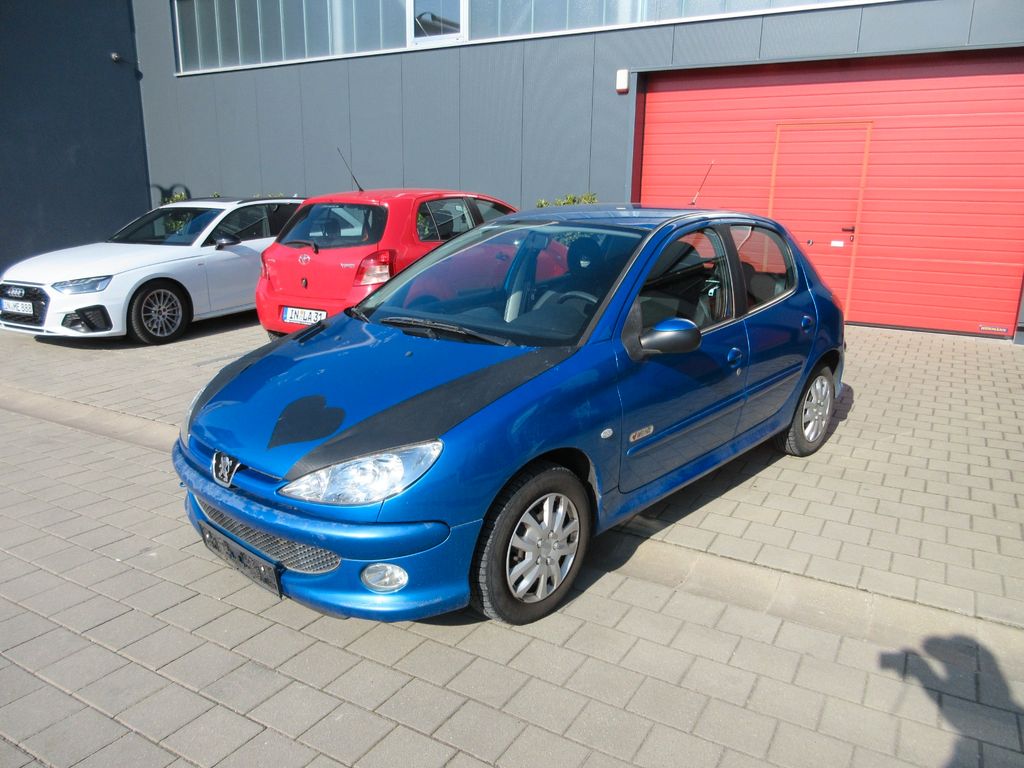 Peugeot 206