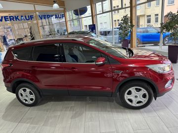 Ford Kuga Cool & Connect