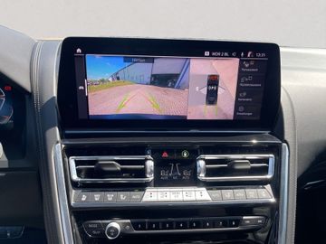 BMW M850 - 12