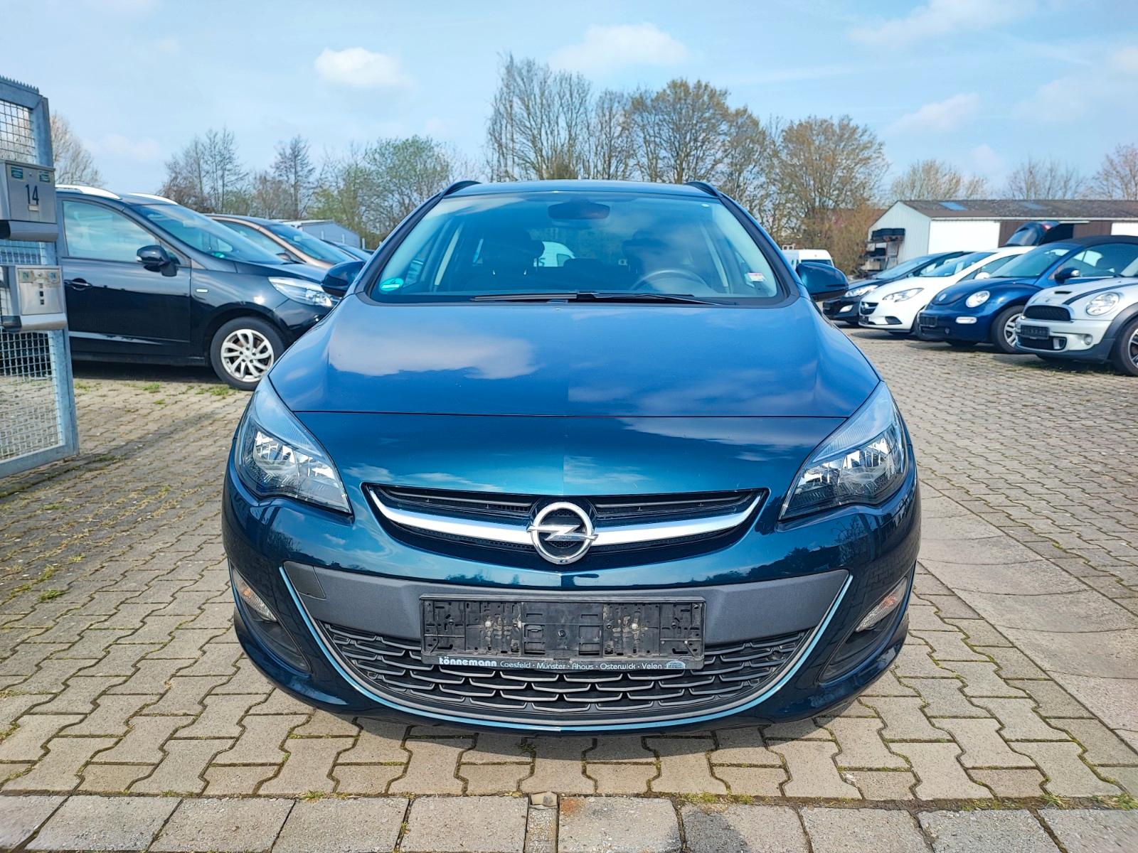 Opel Astra J Sports Tourer Style