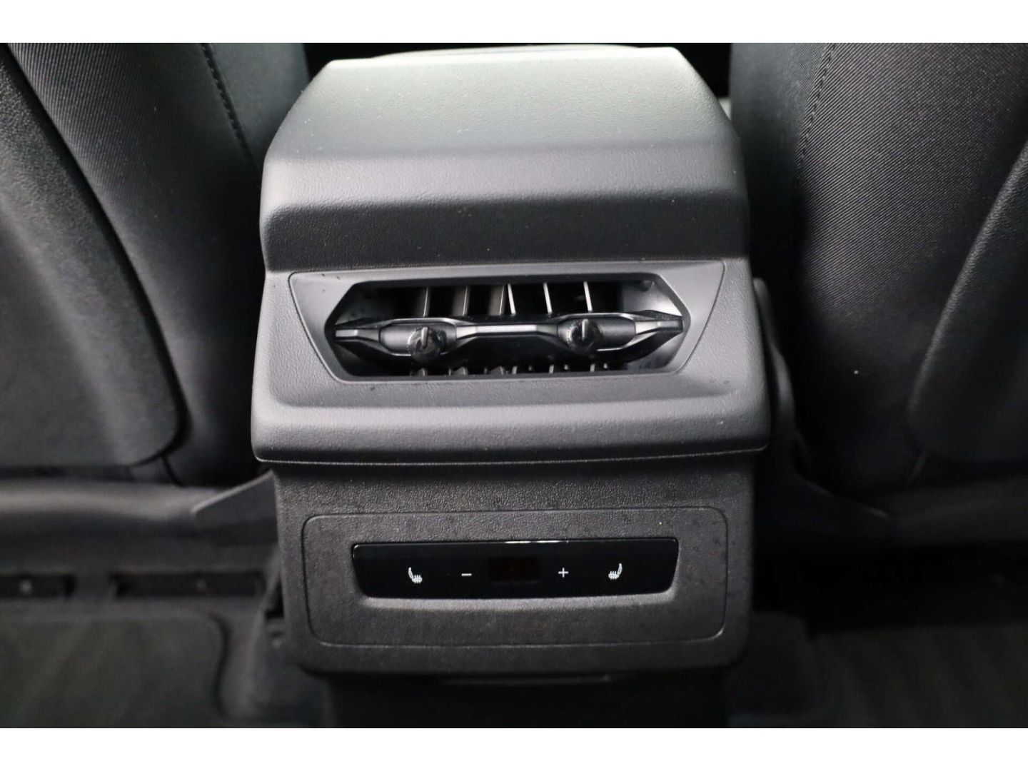 Audi Q6 e-tron - Bild 20