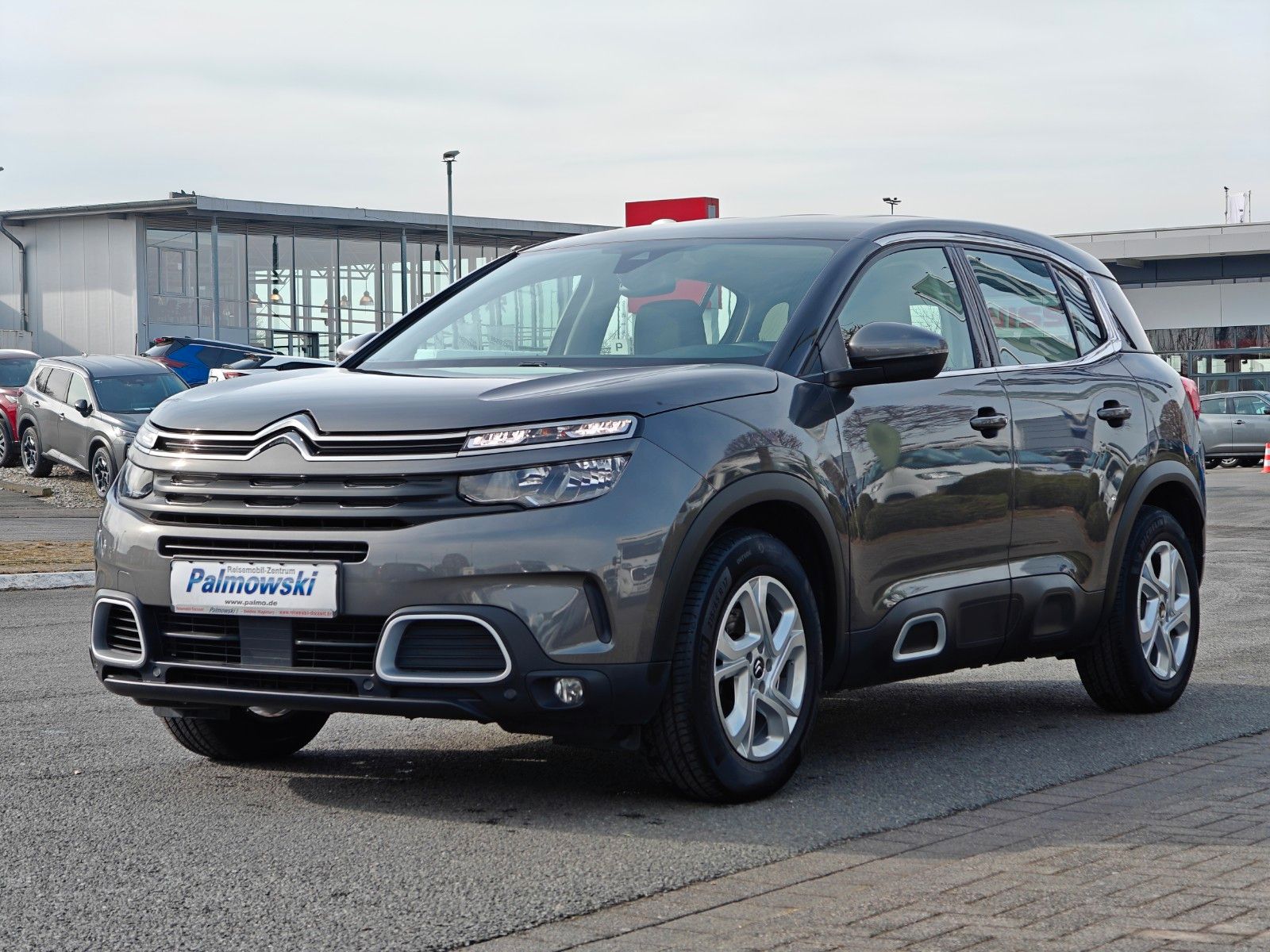 Fahrzeugabbildung Citroën C5 Aircross Live - Scheckheft, Zahnriemen Neu! -