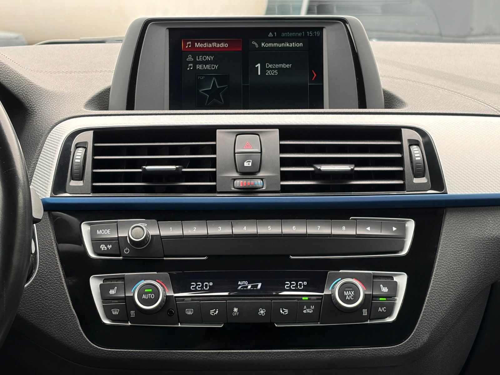 Fahrzeugabbildung BMW 120i F21 M Sport 2Z-Klima Leder LED PDC TEMP.