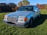 Mercedes-Benz Mercedes Benz W124 200E - Mercedes-Benz 200 aus 1993