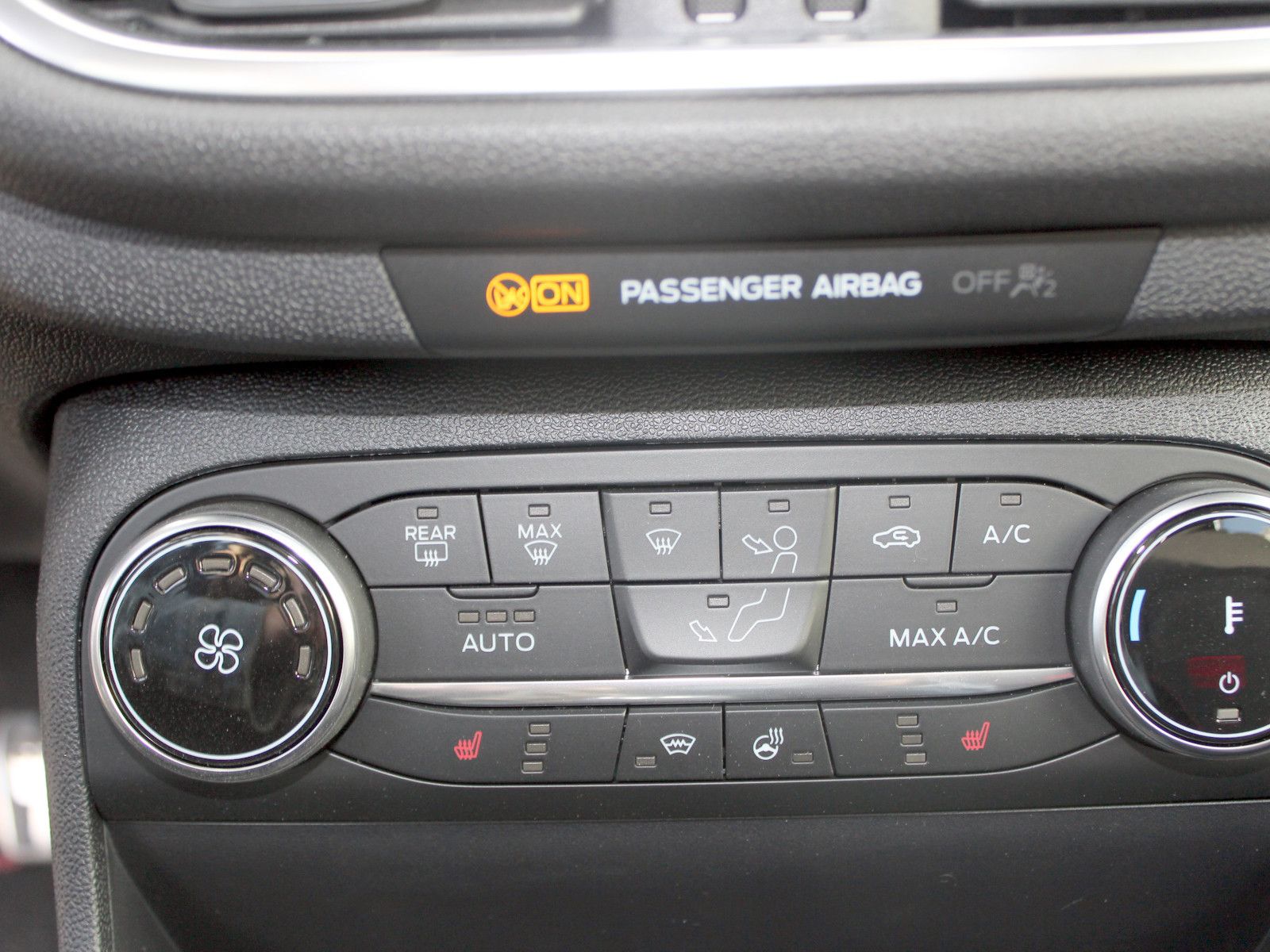 Fahrzeugabbildung Ford Fiesta ST-Line 1,0 EcoBoost Hybrid