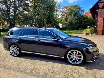 Volkswagen Passat Variant - 1