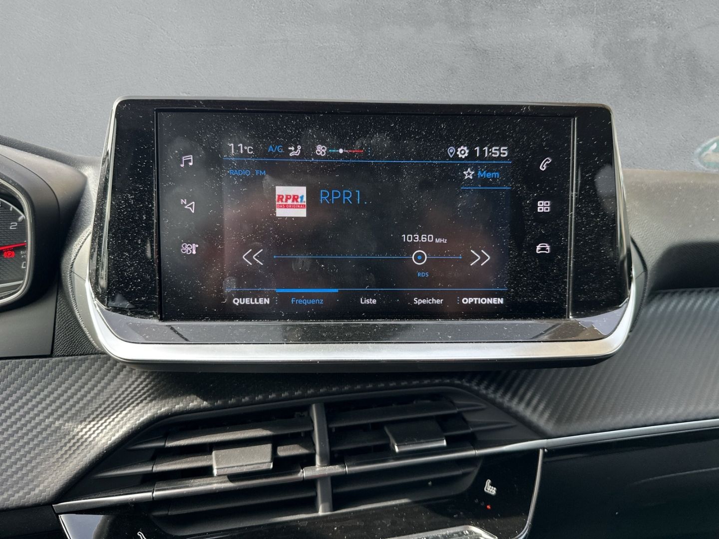 Fahrzeugabbildung Peugeot 208 Active Pack DAB SHZ Spurhalteass. Verkehrsze