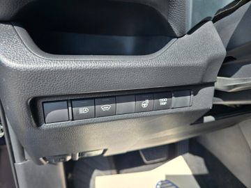 Toyota RAV 4 - 12