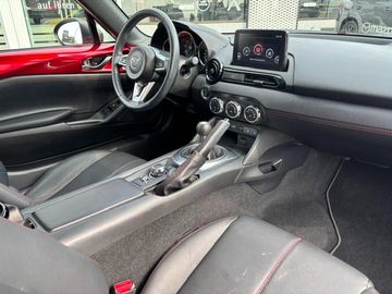 Mazda MX-5 1.5 Exclusive-Line Stoffverdeck